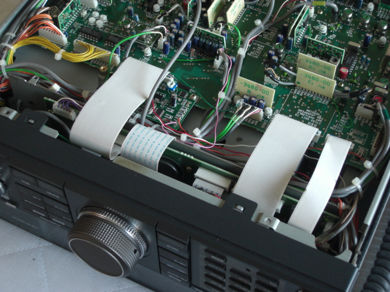 CTCSS encoder board installed in TS-790