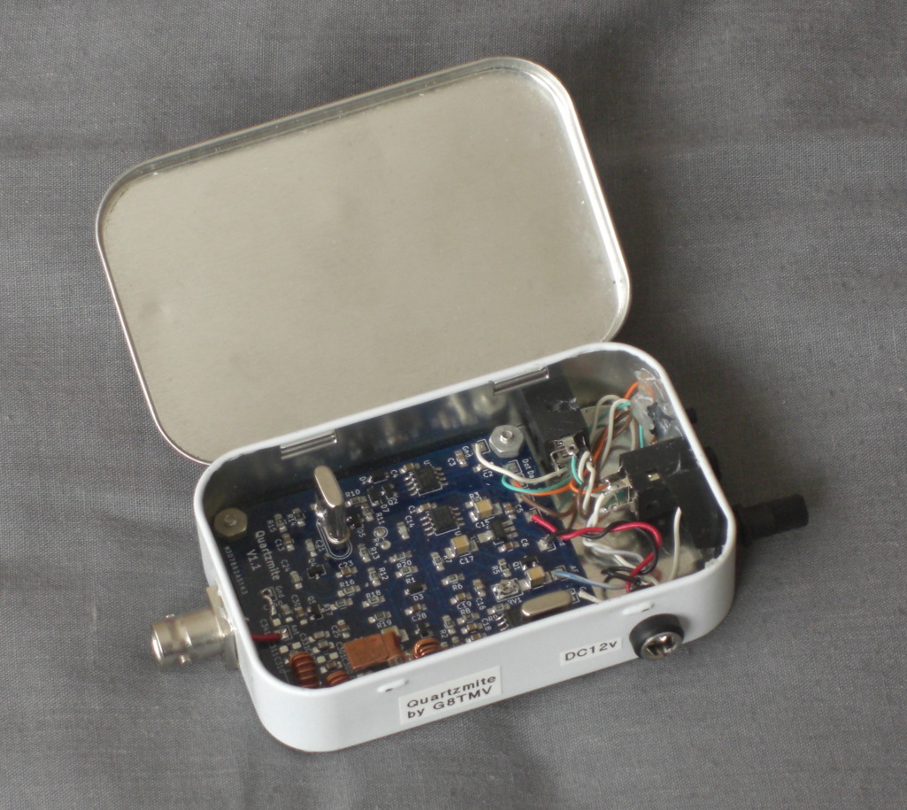 the completed radio in it's tin